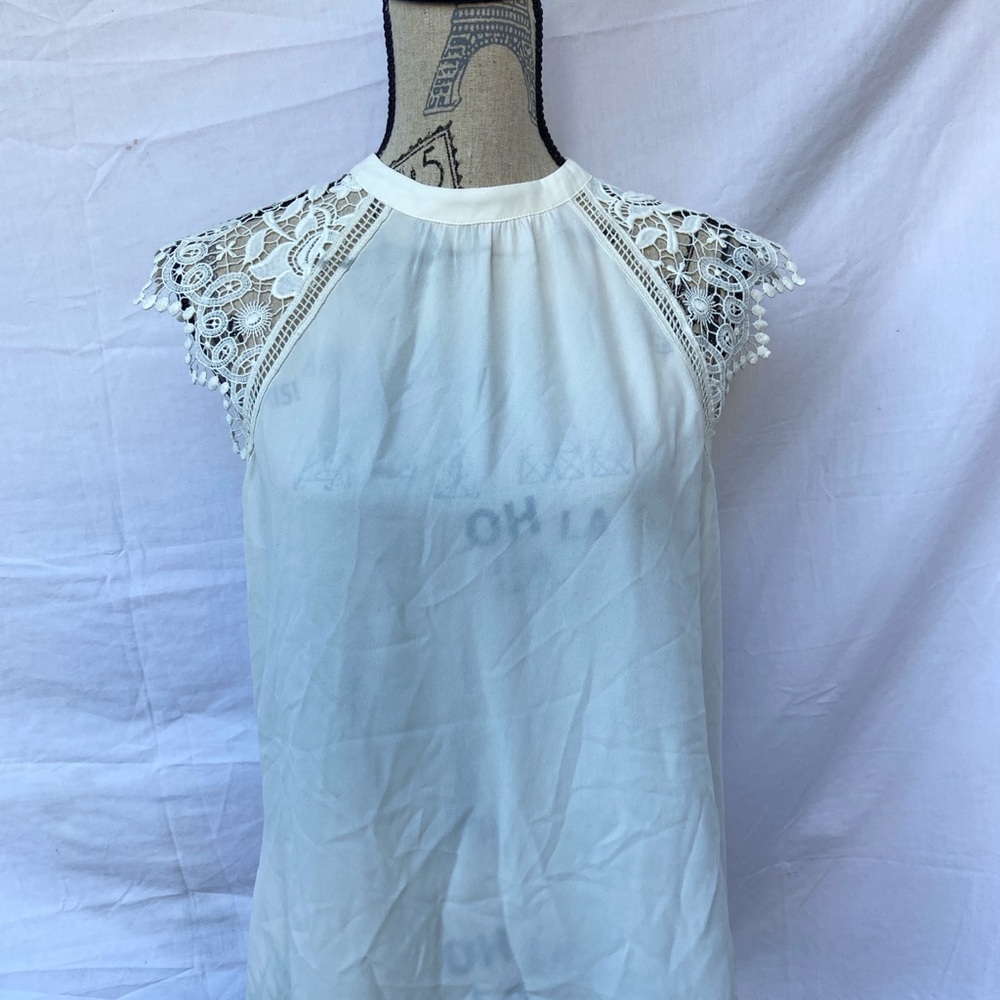 Express White Lace Sleeve Top